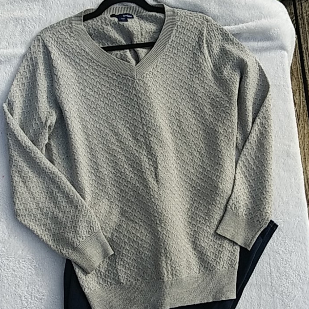 Basic editions waffle knit Sweater large